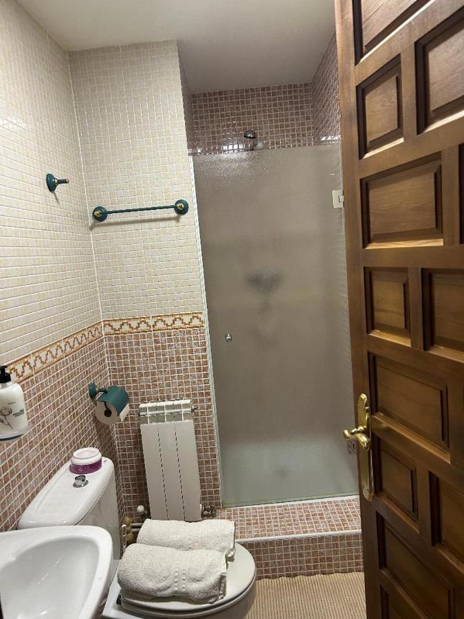 Hostal Transilvania Santa Cruz de Moncayo Luaran gambar